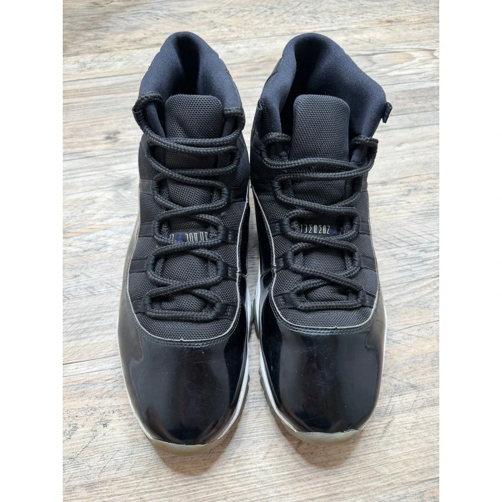 Jordan used 10